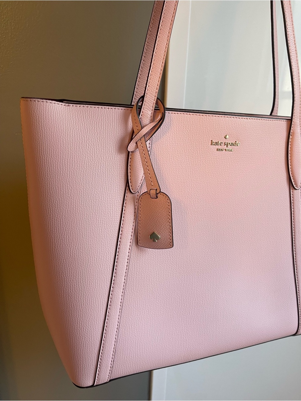 Kate spade light pink tote - Picture 2 of 9